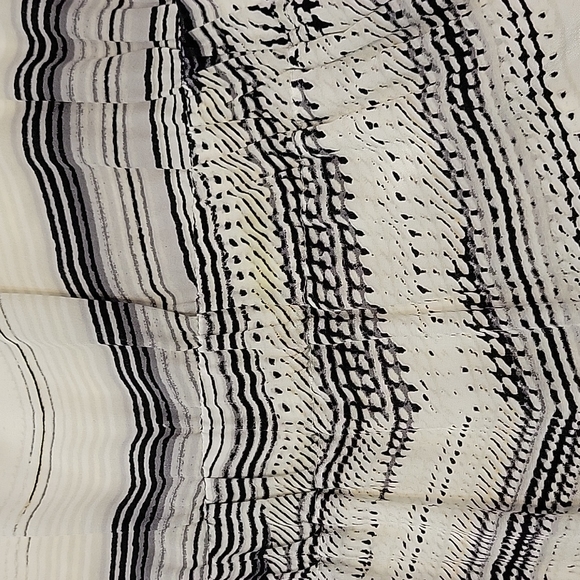 CLUB MONACO* BLACK AND WHITE MAXI - Picture 9 of 9